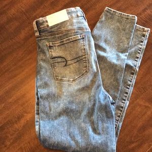 American Eagle Super High Rise Jegging